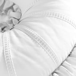 https://gdg-images.s3.sa-east-1.amazonaws.com/fotos/89367/almofada-amamentacao-branco-classico-341717.jpg