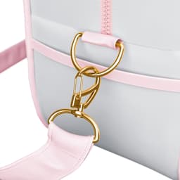 https://gdg-images.s3.sa-east-1.amazonaws.com/fotos/145407/bolsa-maternidade-coracao-cinza-e-rosa-35cm-321572.jpg