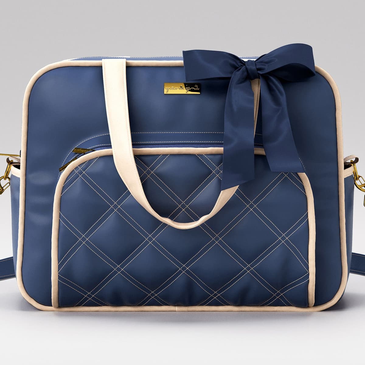 https://gdg-images.s3.sa-east-1.amazonaws.com/fotos/146584/bolsa-maternidade-luxo-azul-marinho-e-bege-40cm-384000.jpg