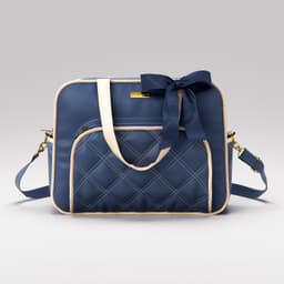 https://gdg-images.s3.sa-east-1.amazonaws.com/fotos/146584/bolsa-maternidade-luxo-azul-marinho-e-bege-40cm-384001.jpg