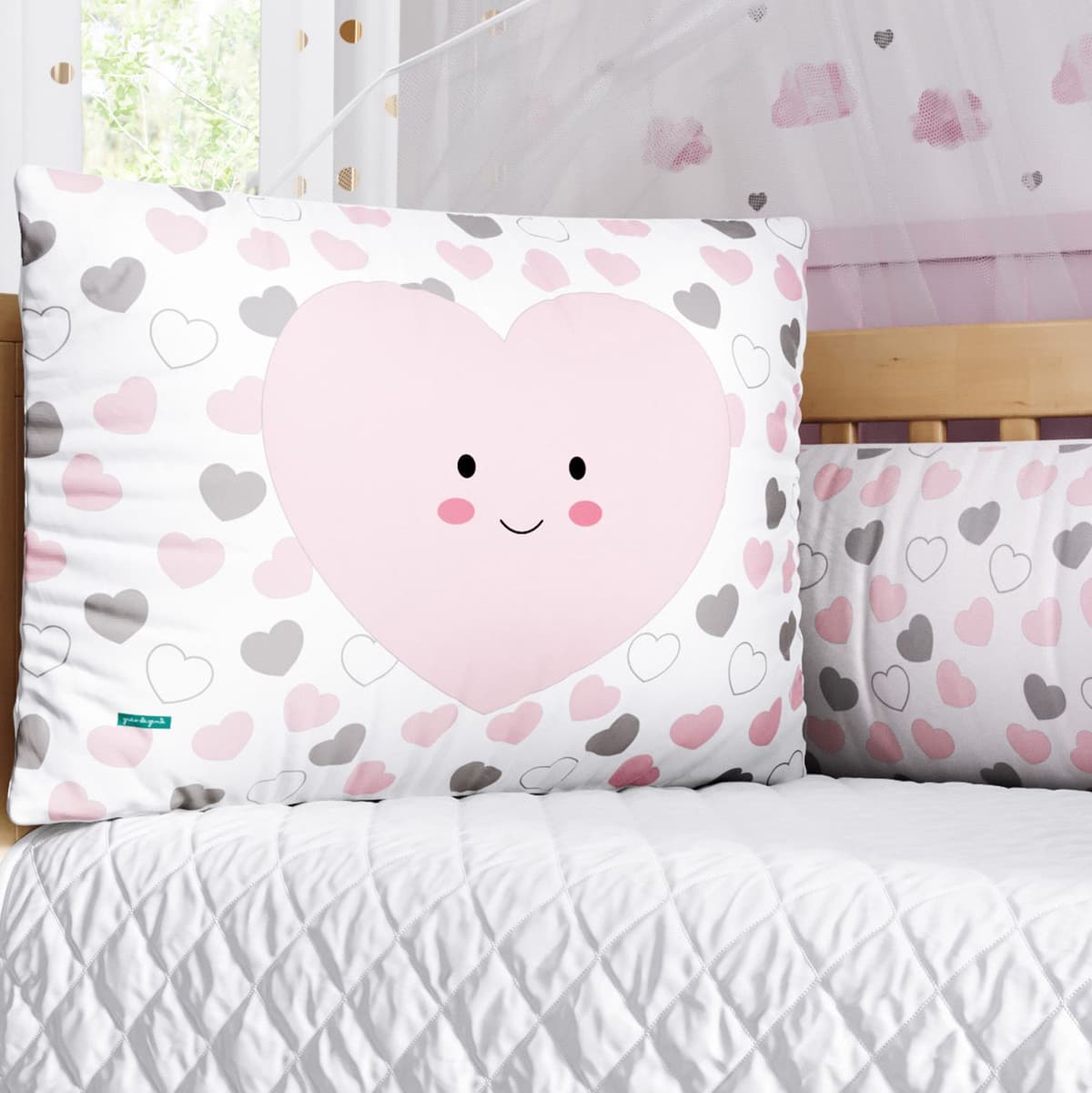 https://gdg-images.s3.sa-east-1.amazonaws.com/fotos/150702/kit-berco-tranca-coracao-baby-rosa-328367.jpg