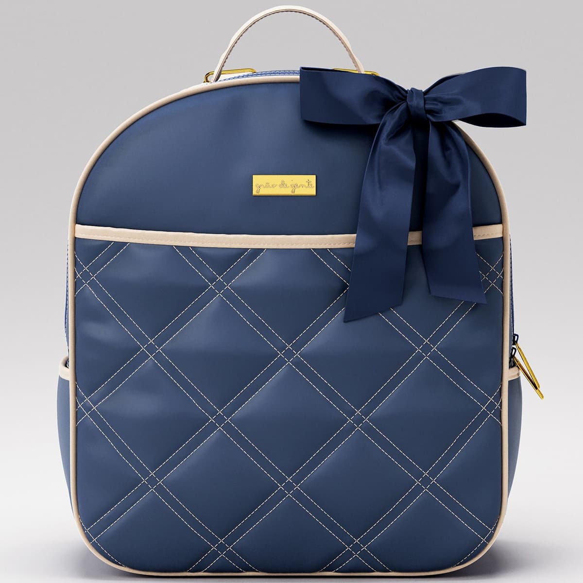 https://gdg-images.s3.sa-east-1.amazonaws.com/fotos/146590/mochila-maternidade-azul-marinho-e-bege-luxo-36cm-344648.jpg