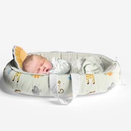 https://gdg-images.s3.sa-east-1.amazonaws.com/fotos/185164/ninho-redutor-de-berco-leao-selva-baby-80cm-452849.jpg